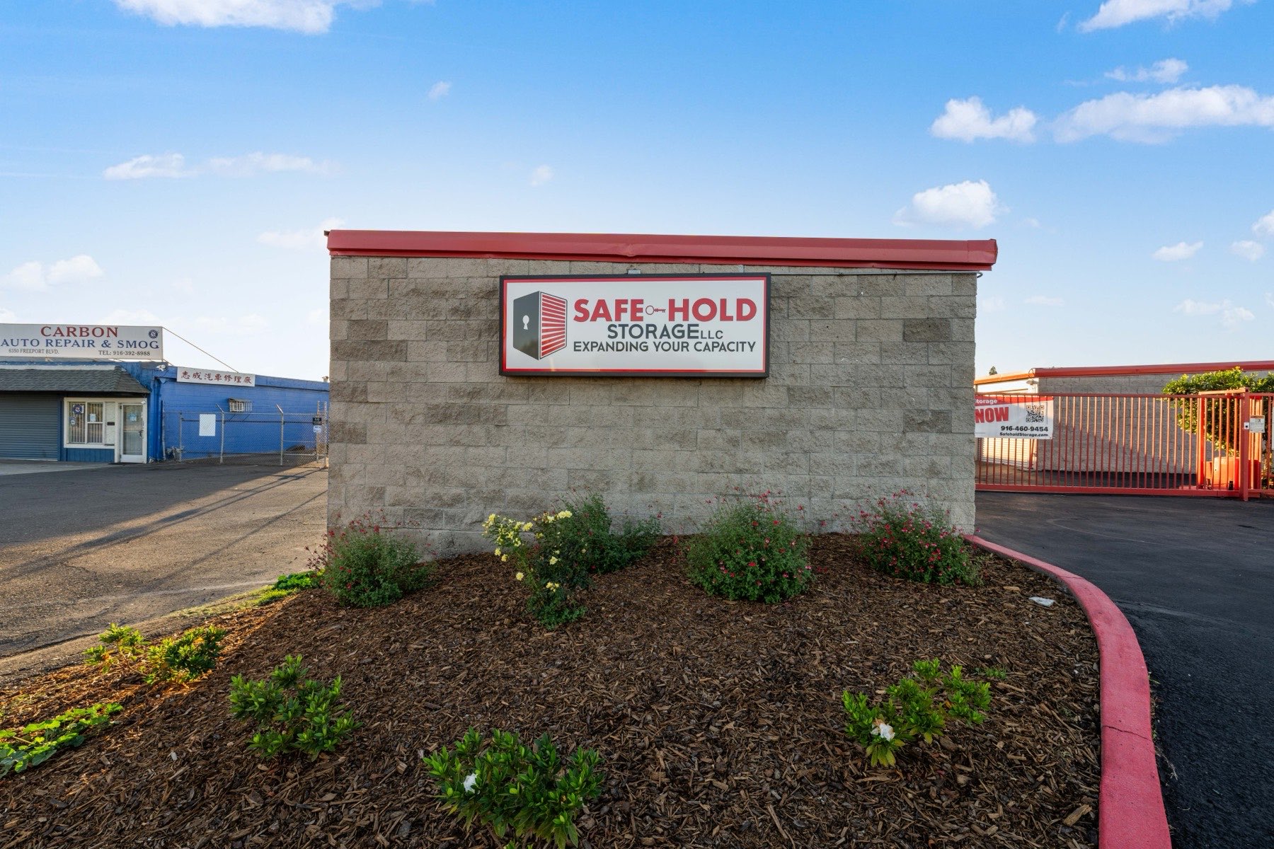 Safe-Hold Storage signage and landscaping